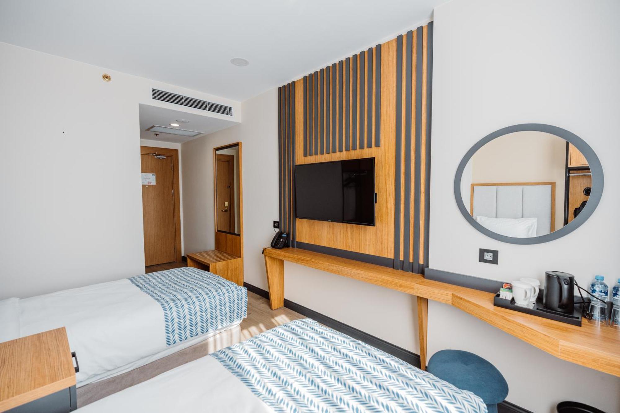 Best Western Plus באטומי מראה חיצוני תמונה