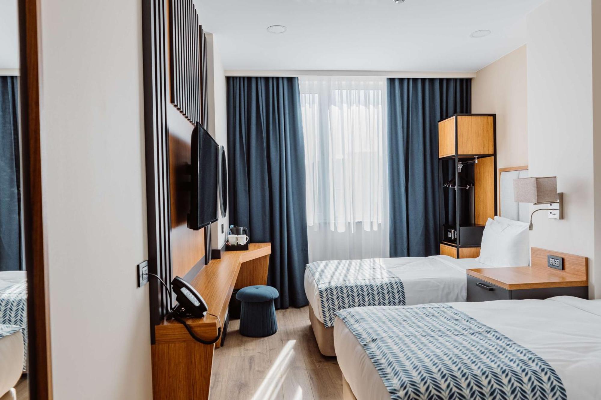 Best Western Plus באטומי מראה חיצוני תמונה