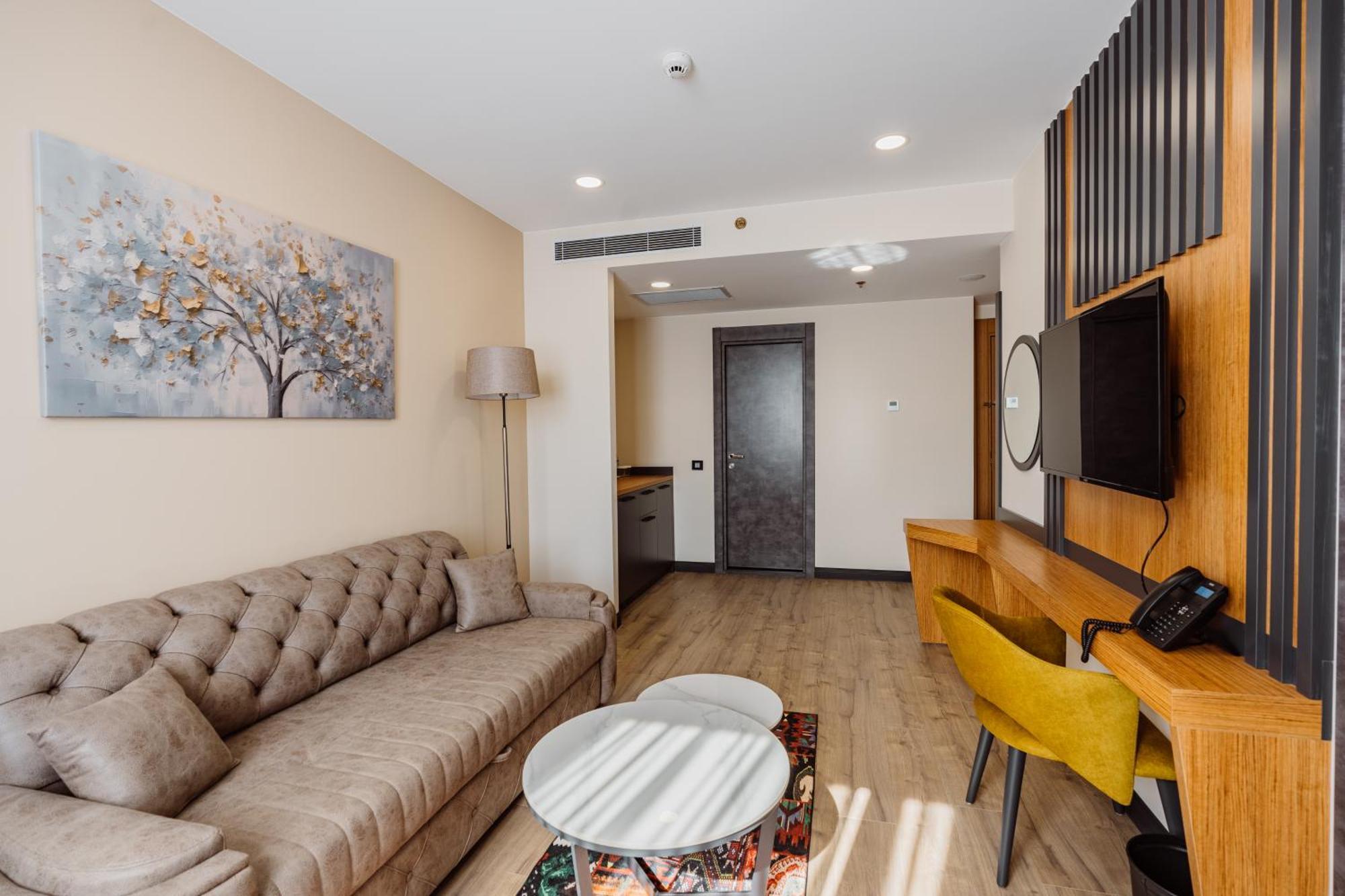 Best Western Plus באטומי מראה חיצוני תמונה