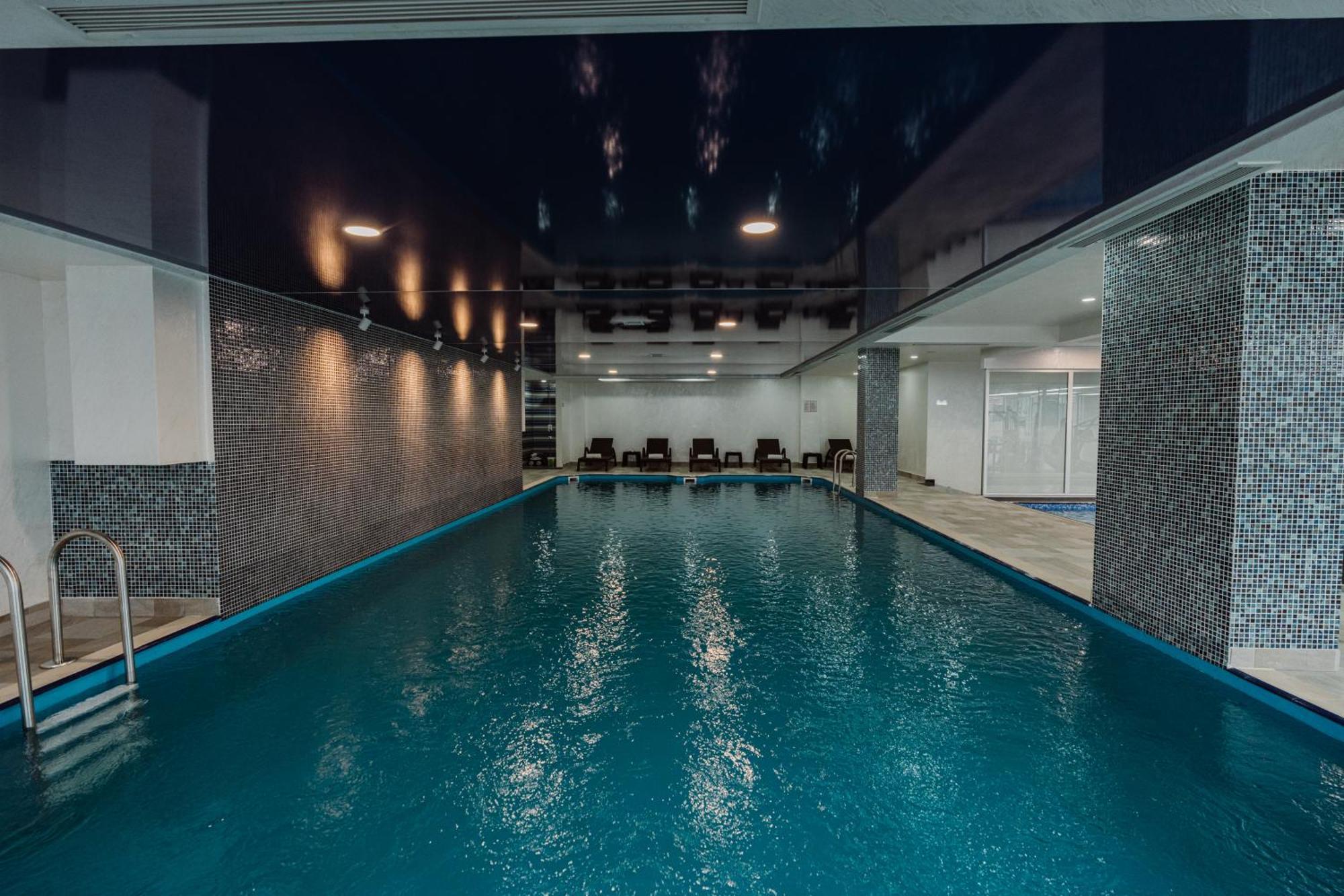 Best Western Plus באטומי מראה חיצוני תמונה
