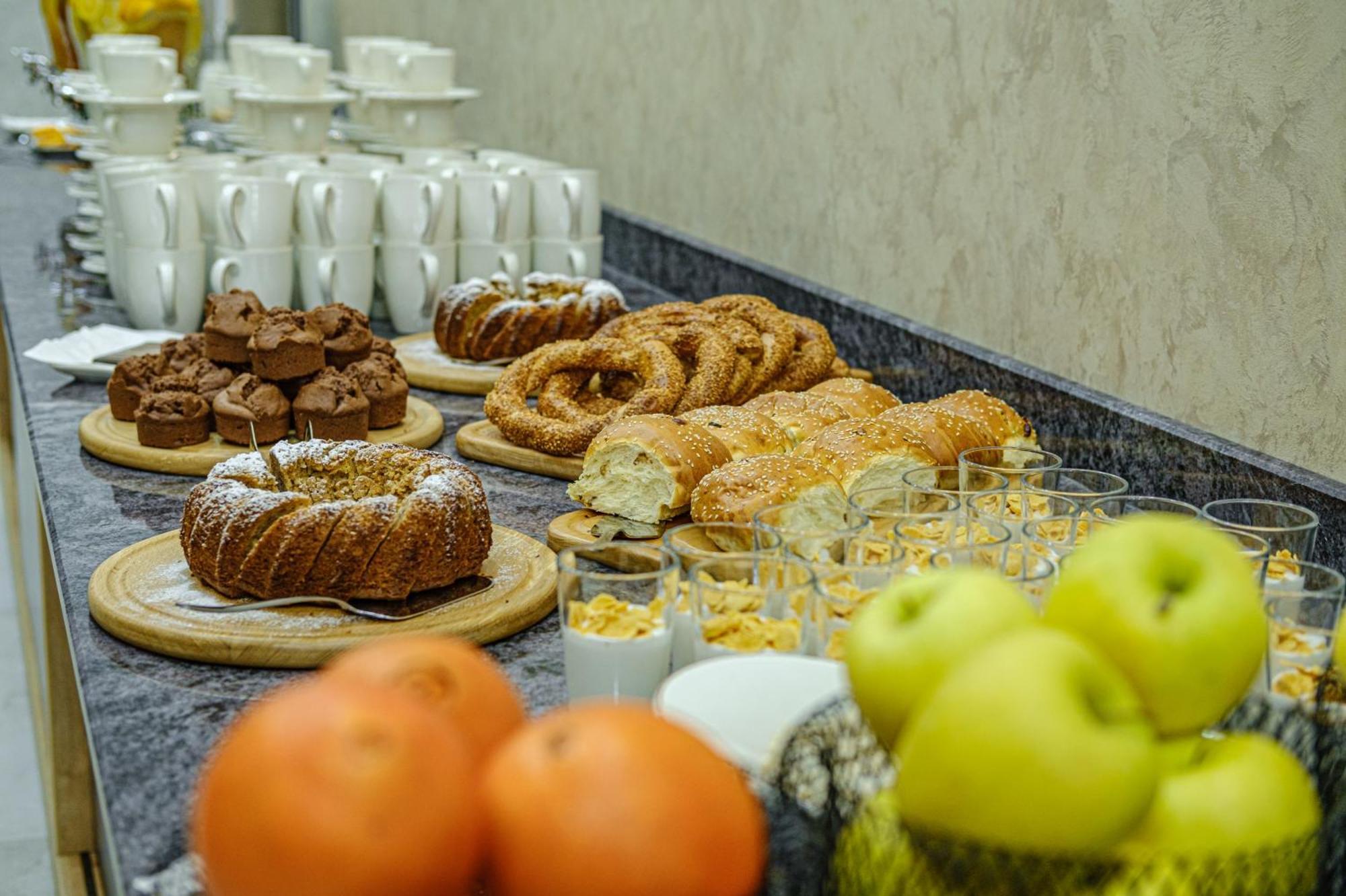Best Western Plus באטומי מראה חיצוני תמונה